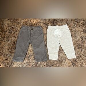 Old Navy Gray and Cream Kids Pants Set
